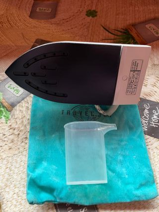 Plancha de Viaje Moulinex Blanca