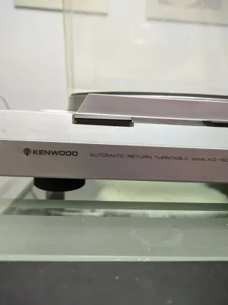 Tocadiscos KENWOOD KD-1600
