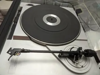 Tocadiscos KENWOOD KD-1600