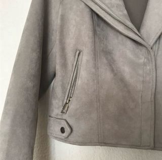 Chaqueta River Island efecto piel gris