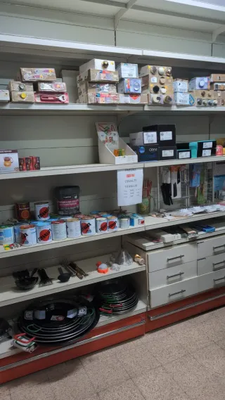 Liquidación Ferretería: Herramientas y Materiales