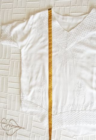 Top asimétrico blanco talla única