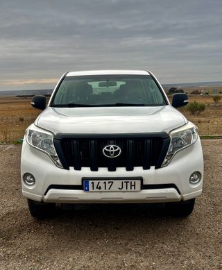 Toyota Land Cruiser 150