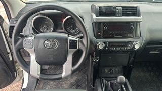 Toyota Land Cruiser 150
