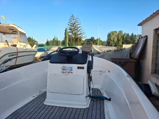 Estable 400 Barco con remolque