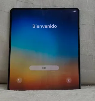 Samsung Galaxy Z Fold 4 Grigio