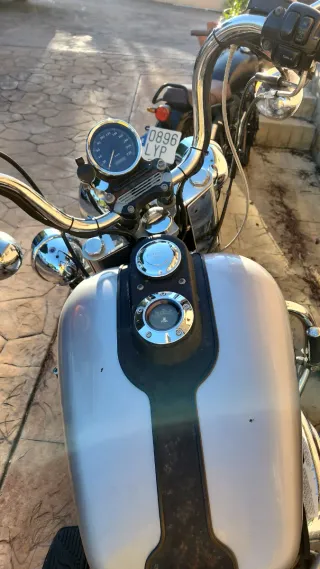 Harley Davidson Dyna Super Glide