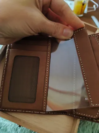 Portafoglio in pelle marrone per uomo