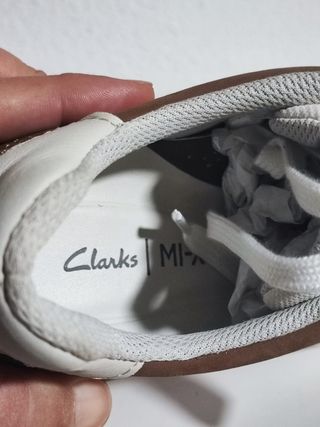 Zapatillas Clarks Courtlite Tor Marrón