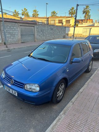 Volkswagen Golf 2001