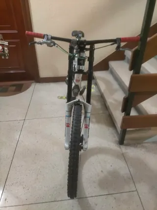 Bicicleta Lapierre DH 230