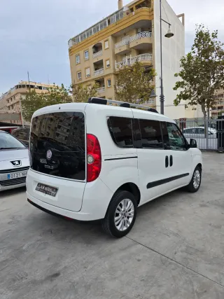 FIAT Doblò 2012