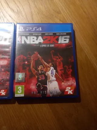NBA 2K20 e NBA 2K16 - PS4