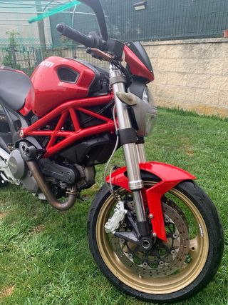 Ducati Monster 696 (LEER DESCRIPCIÓN)