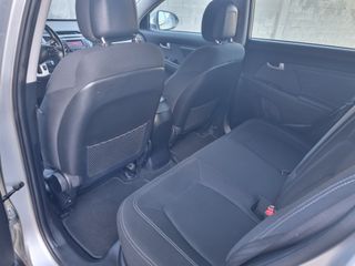KIA Sportage 1.6 GDI DRIVE 4X2