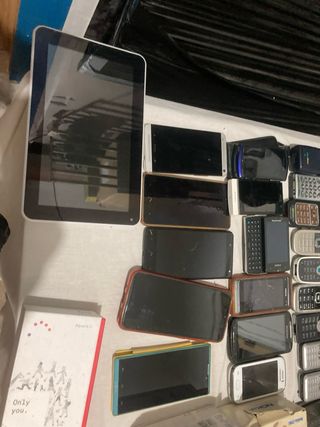 Lote de móviles: HTC, LG, Nokia, Sony Ericsson,Sam