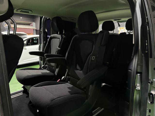 MERCEDES-BENZ Clase V 220 d Avantgarde Largo