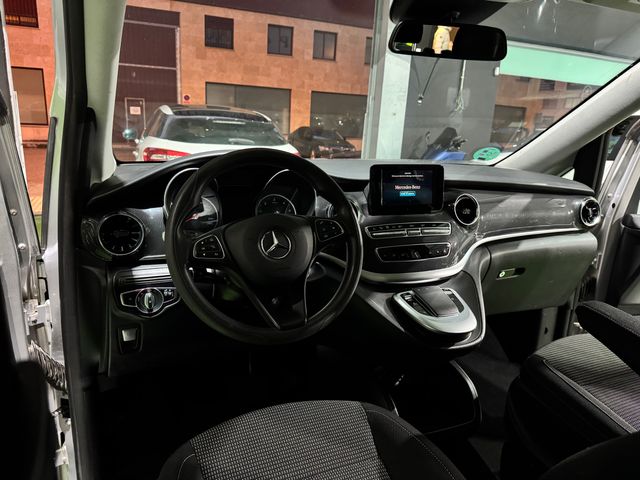 MERCEDES-BENZ Clase V 220 d Avantgarde Largo