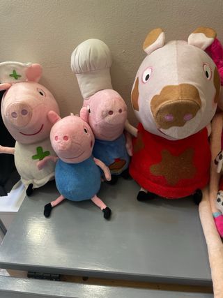 Lote 9 Peluches Infantiles Peppa Pig y otros