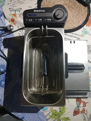 Freidora Eléctrica Taurus