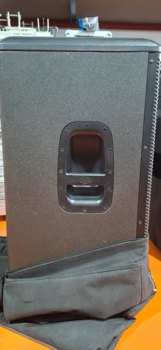 Altavoces DAS Avant 15A