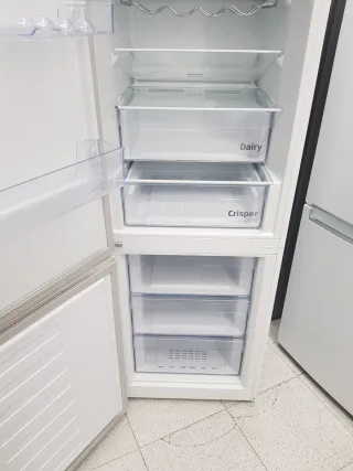 Nevera Combi Beko 1.85m con garantía