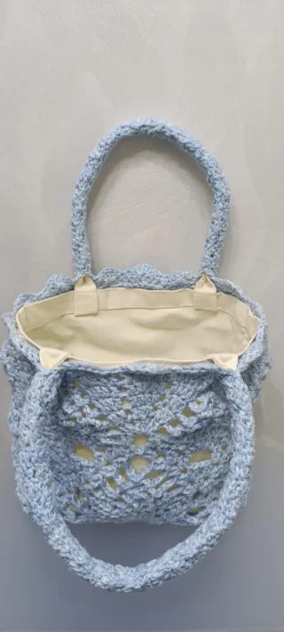 Bolso tejido a mano azul