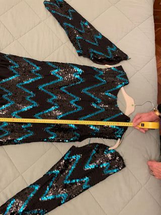 Vestido lentejuelas negro y turquesa
