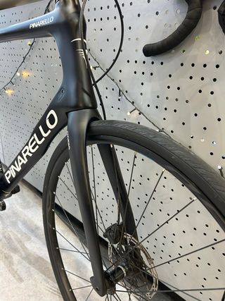 Bicicleta de Carretera Pinarello Paris 105 Di2 12v