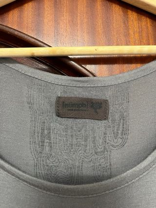 Túnica mocho cinza com estampa de coruja