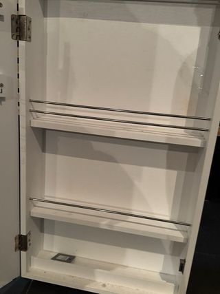 Joyero con espejo de pared