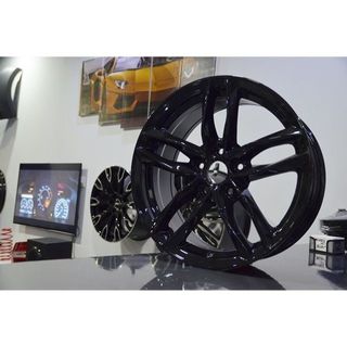 Juego de 4 Llantas 17 RS6 Glossy Black AU039