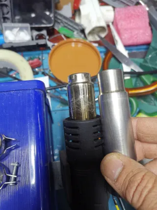 Stazione di saldatura BAKU 878