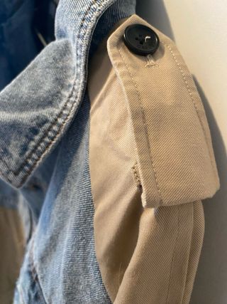 Gabardina Beige y Azul