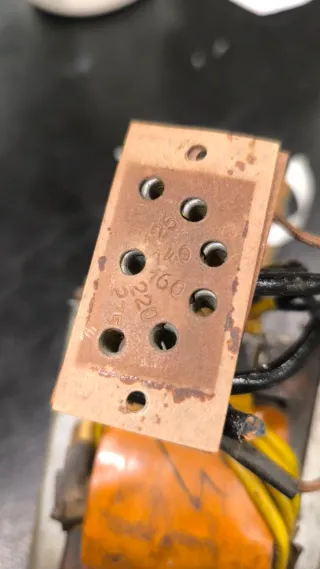 Trasformatore per radio a valvole