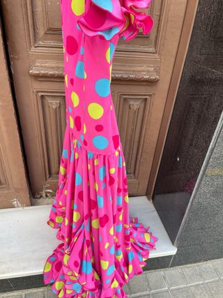 Traje de flamenca niña talla 130 Nose edad
