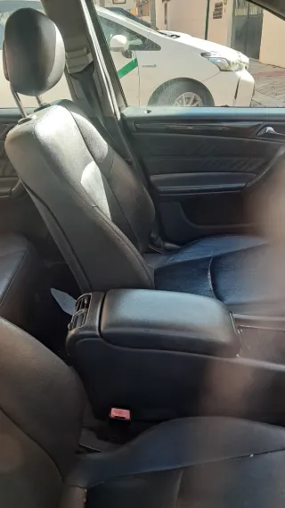 Mercedes-Benz Clase C 2003