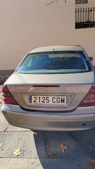 Mercedes-Benz Clase C 2003