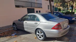 Mercedes-Benz Clase C 2003