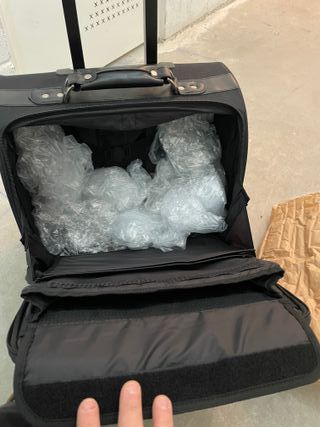 Trolley cabina negro con múltiples compartimentos