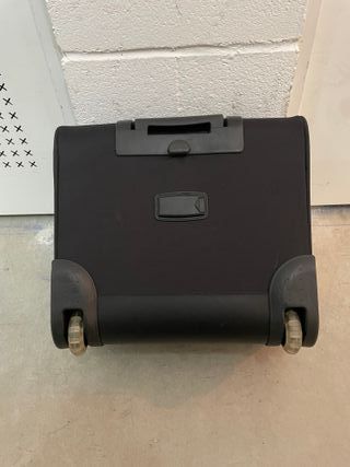 Trolley cabina negro con múltiples compartimentos