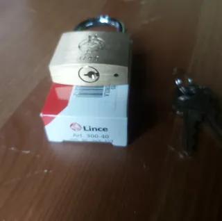 Lucchetto Lince 300 40 Iberdrola con chiave