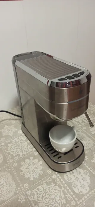 Cafetera Sogo lattemagic