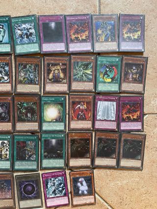 Yu-Gi-Oh! Deck Monarca
