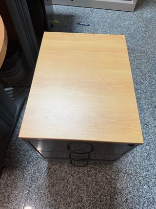 Cajonera oficina metálica con ruedas