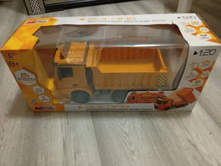 Camión Mercedes Arocs teledirigido con Volquete