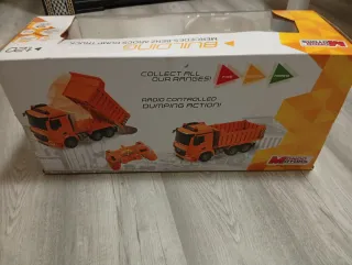 Camión Mercedes Arocs teledirigido con Volquete