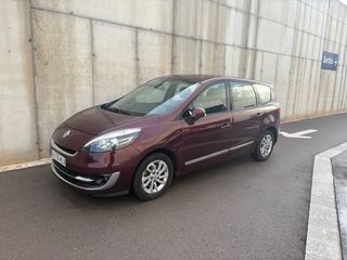 Renault Grand Scenic 2012