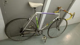 Bicicleta carretera antigua MMLASA
