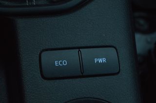 TOYOTA Hilux Cabina Doble GX